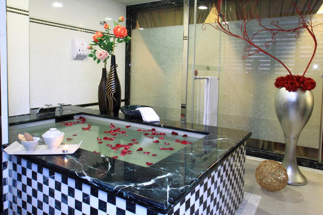 Chuang-Tang Spring SPA Hotel - Deyang Jiaoxi Bagian luar foto